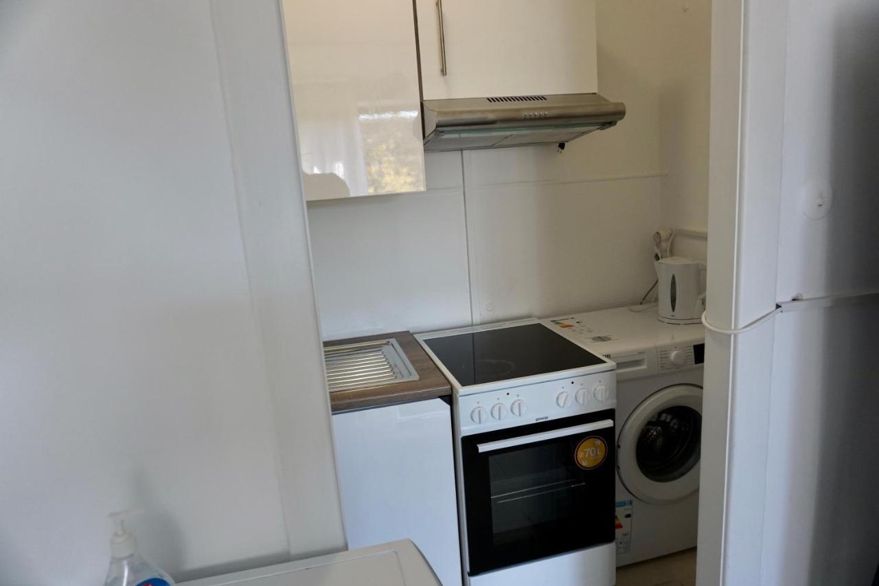Alster Hamburg - Saniertes Und Mobliertes Apartment Mit Bad Und Kuche Exteriér fotografie