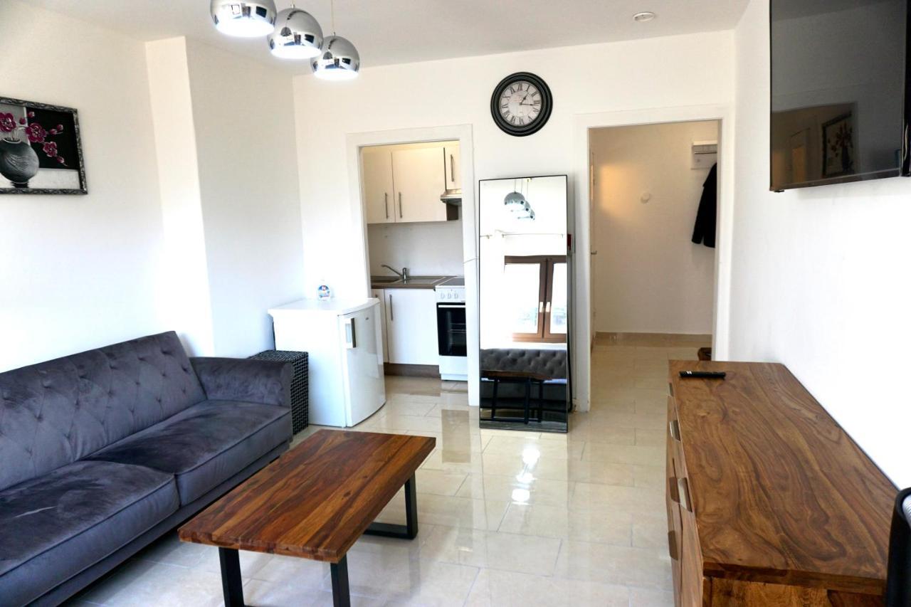 Alster Hamburg - Saniertes Und Mobliertes Apartment Mit Bad Und Kuche Exteriér fotografie