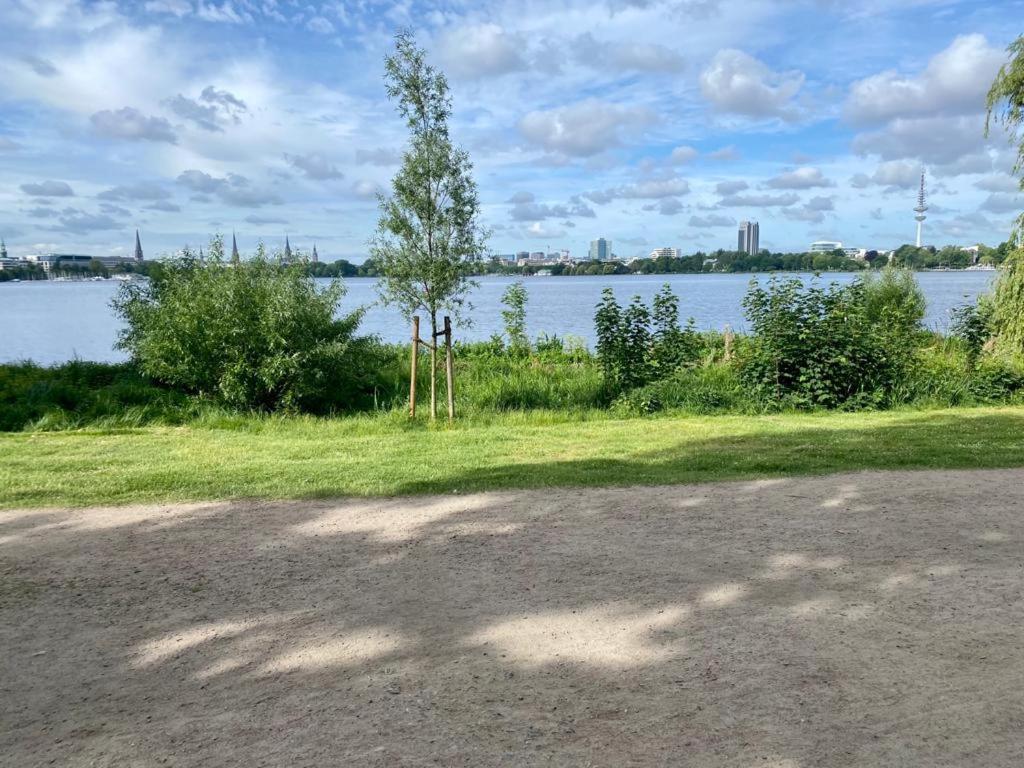 Alster Hamburg - Saniertes Und Mobliertes Apartment Mit Bad Und Kuche Exteriér fotografie